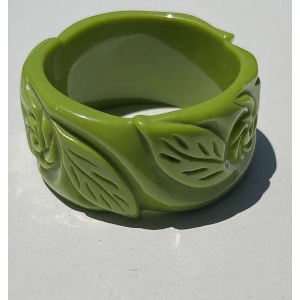 Vintage Wide Leaf Carved Bangle Leaf Green 80’s Boho Women’s Sz 8” Quality Pc
